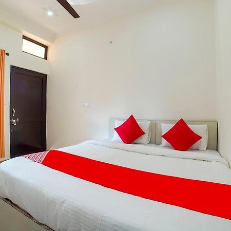 Oyo 67163 Anantham Residency Narendra Nagar Exterior photo