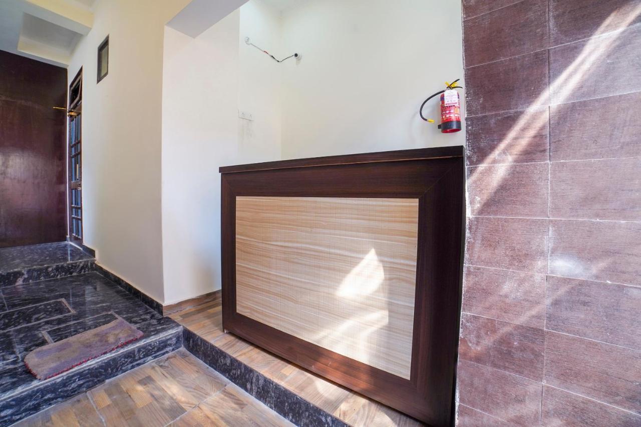 Oyo 67163 Anantham Residency Narendra Nagar Exterior photo