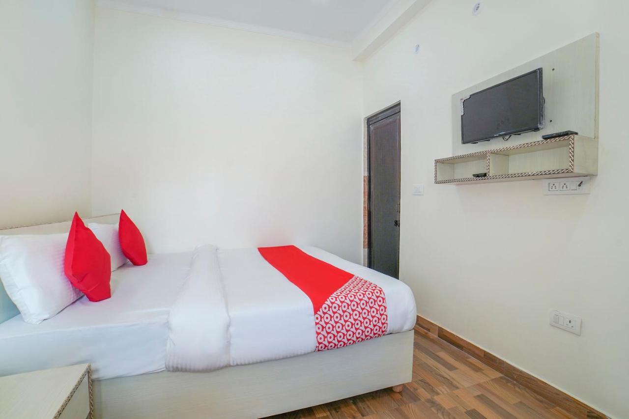 Oyo 67163 Anantham Residency Narendra Nagar Exterior photo