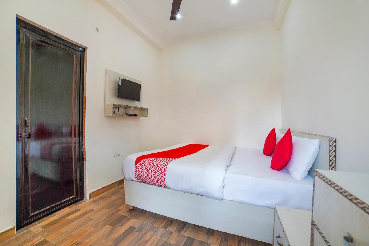 Oyo 67163 Anantham Residency Narendra Nagar Exterior photo